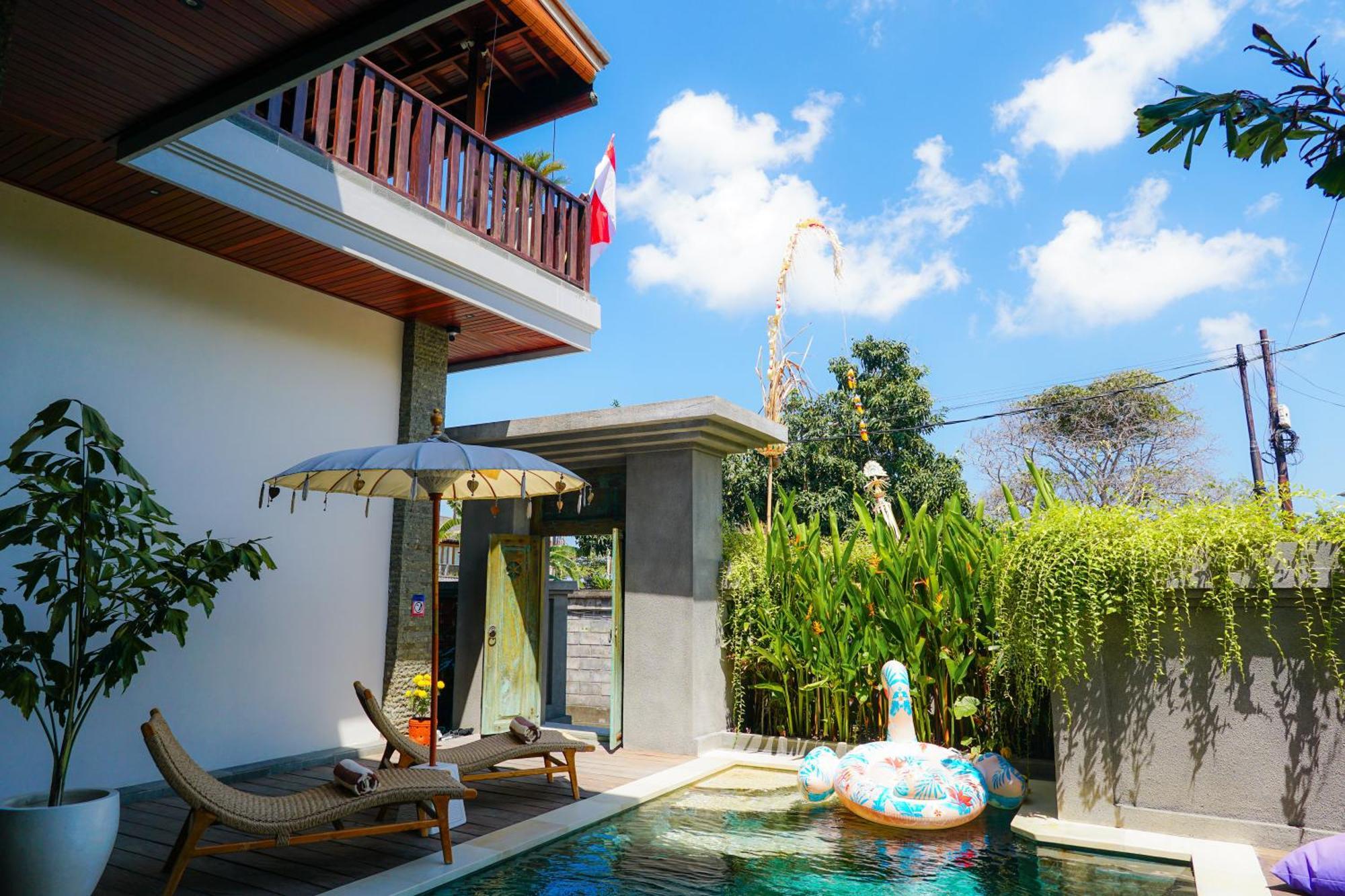 Tropical Beach House Bali Семиньяк Экстерьер фото