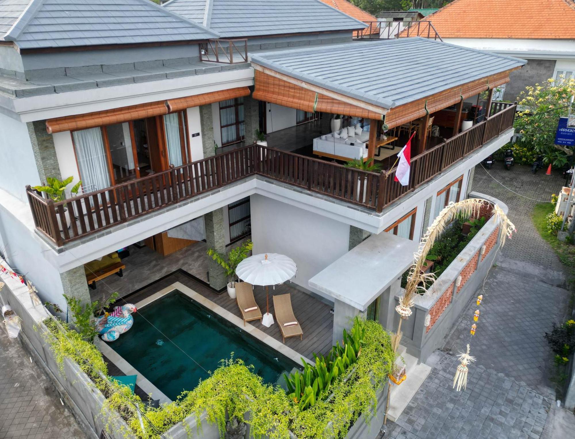 Tropical Beach House Bali Семиньяк Экстерьер фото